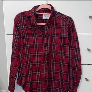 Abercrombie & Fitch long sleeved red flannel, size M